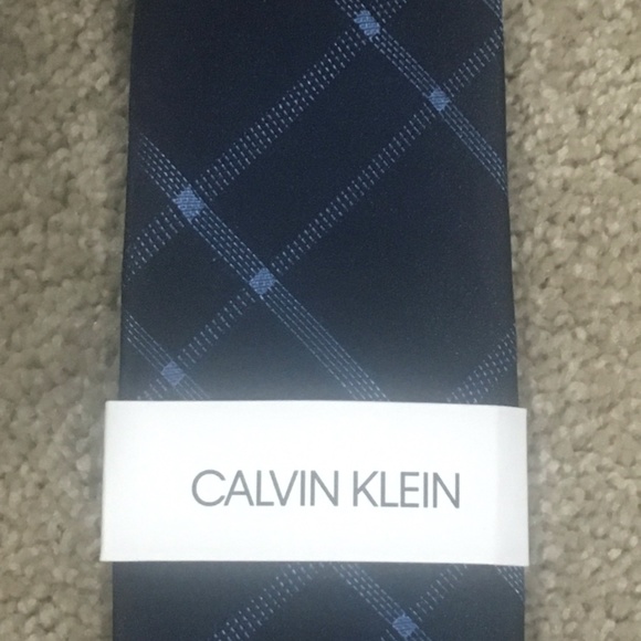 Calvin Klein Ties BNWT 5  Ties - Picture 3 of 7
